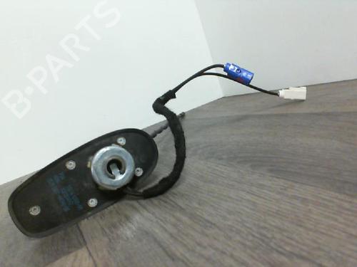 antennabase-peugeot-2008-i-cu_-2013-30539062 main image