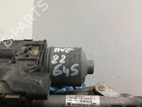 Used Front wiper motor Front wiper motor VW GOLF PLUS V (5M1, 521) 1.9 TDI (105 hp) 20878700 20878700