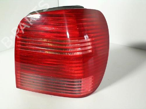 Used Right taillight Right taillight VW POLO IV (9N_, 9A_) 1.4 16V (75 hp) 24476953 24476953