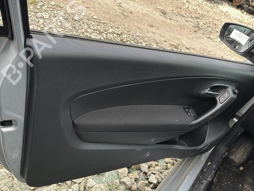 Left front door VW POLO V (6R1, 6C1) 1.4 TDI | BP21597023C2 