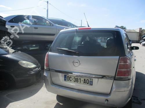 Left mirror OPEL ZAFIRA / ZAFIRA FAMILY B (A05) 1.9 CDTI (M75) | BP21857044C26 