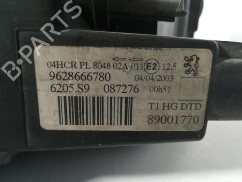 Used Right headlight Right headlight PEUGEOT 206 Hatchback (2A/C) [1998-2012] 31956809 31956809