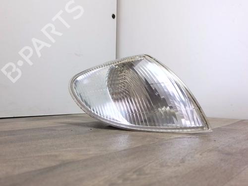 Used Right front indicator RENAULT MEGANE I (BA0/1_) 1.6 e (BA0F, BA0S) (90 hp) 31050733
