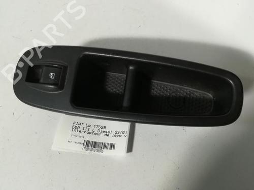 Used Right front window switch FIAT 500L (351_, 352_) 1.6 D Multijet (199LYD1B) (105 hp) 20879959