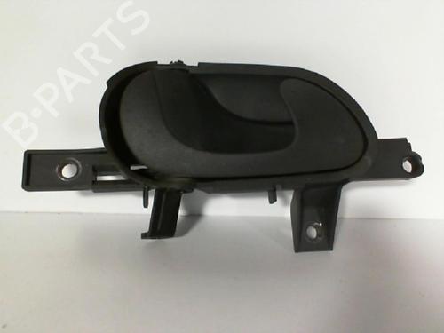 Used Front left interior door handle PEUGEOT 806 (221) 2.0 HDI (109 hp) 21850696
