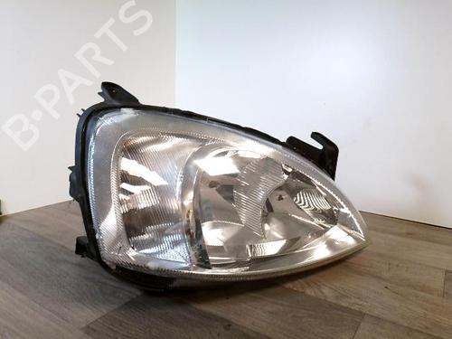 Used Right headlight Right headlight OPEL CORSA C (X01) 1.0 (F08, F68) (58 hp) 31061074 31061074