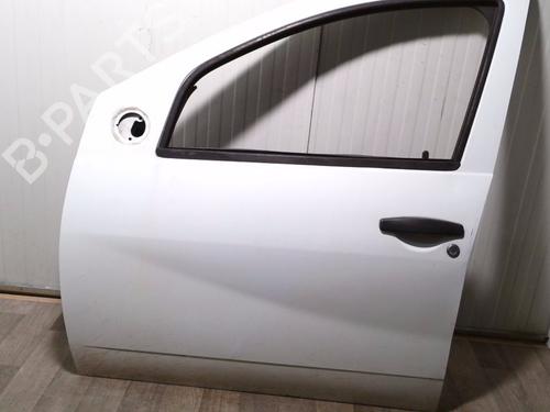 Porte avant gauche DACIA SANDERO 1.2 16V (75 hp) 31323240