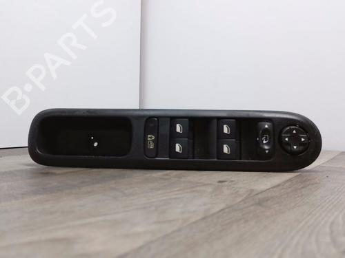 Left front window switch PEUGEOT 5008 (0U_, 0E_) 2.0 HDi 150 / BlueHDi 150 | BP31050710I27 - Image 2