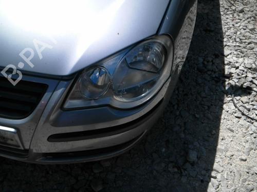 Used Left headlight VW POLO (9N_, 9A_) 1.4 TDI (70 hp) 21680117
