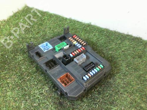 Used Fuse box PEUGEOT 308 II (LB_, LP_, LW_, LH_, L3_) 1.6 BlueHDi 120 (120 hp) 27346846
