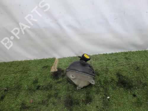 Used Expansion tank TOYOTA COROLLA Verso (ZER_, ZZE12_, R1_) 2.0 D-4D (CUR10_, CUR10R) (116 hp) 21854618
