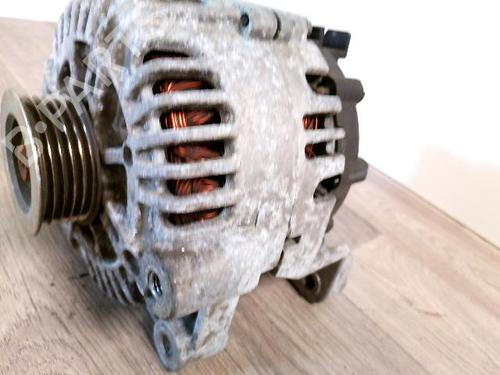 Used Alternator Alternator MINI MINI CLUBMAN (R55) Cooper D (112 hp) 31811929 31811929