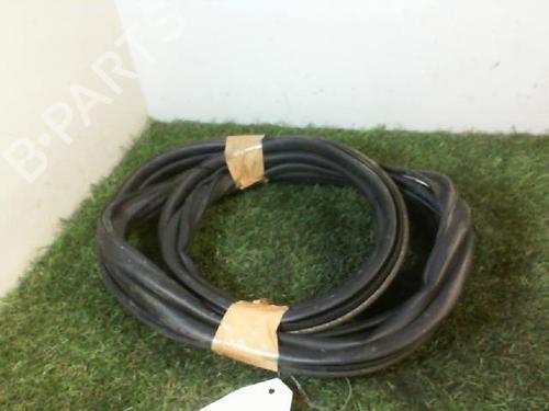 Used Rubber door seal PEUGEOT 208 I (CA_, CC_) 1.2 VTI 82 (82 hp) 27346840