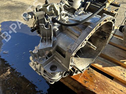 Used Gearbox Gearbox RENAULT MEGANE II (BM0/1_, CM0/1_) 1.9 dCi (131 hp) 22300684 22300684