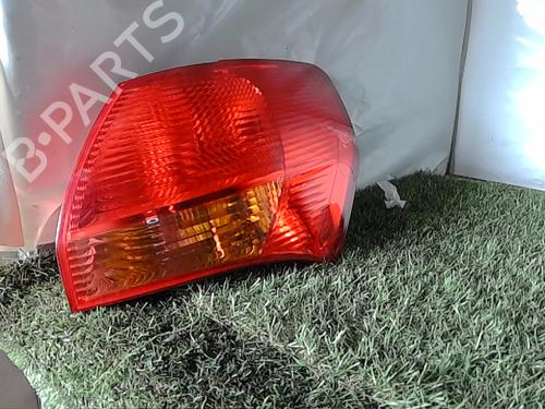 Højre baglygte KIA VENGA (YN) 1.4 CRDi 90 (90 hp) 28164754