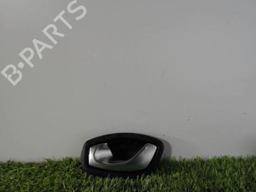 Venstre foran invendig håndtak RENAULT MEGANE III Hatchback (BZ0/1_, B3_) 1.5 dCi (BZ09, BZ0D, BZ1W, BZ29, BZ14) (110 hp) 21852972