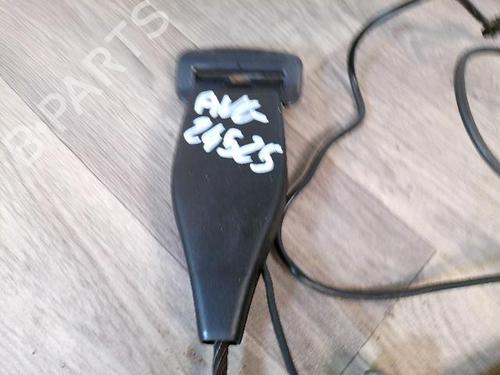 Seat buckle RENAULT CLIO II (BB_, CB_) 1.5 dCi (B/CB07) | BP31061060I32