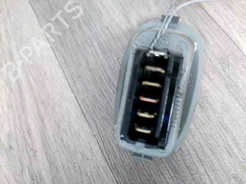 Used Left rear window switch Left rear window switch RENAULT SCÉNIC I MPV (JA0/1_, FA0_) 1.6 (JA00, JA16, JA15, JA19, JA1V, JA2B, JA2C, JA0B,... (107 hp) 32749625 32749625