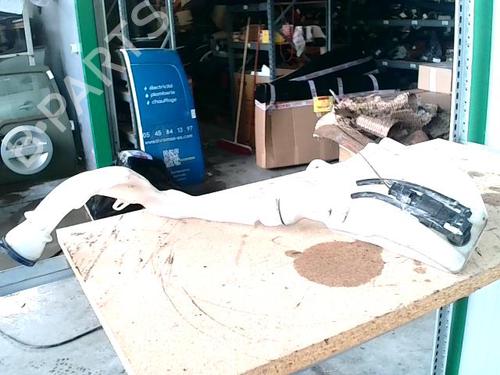 Windscreen washer tank PEUGEOT 208 I (CA_, CC_) 1.6 BlueHDi 100 | BP21857608C113