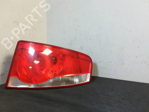 Used Right taillight SEAT ALTEA XL (5P5, 5P8) 1.9 TDI (105 hp) 21857499