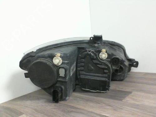 Left headlight SEAT LEON (1P1) 1.6 TDI | BP30097073C28