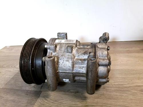 Used AC compressor AC compressor RENAULT CLIO II (BB_, CB_) [1998-2016] 33985015 33985015