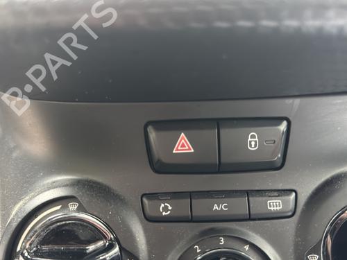 Used Warning switch PEUGEOT 2008 I (CU_) 1.2 THP 110 / PureTech 110 (110 hp) 22596789