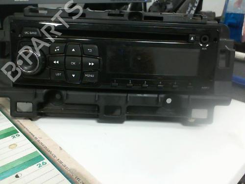 Radio PEUGEOT 208 I (CA_, CC_) 1.2 VTI 82 | BP21856919E6