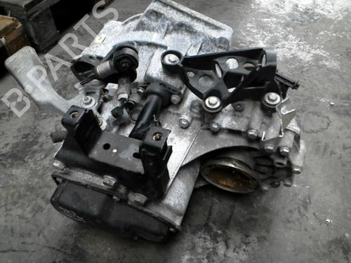 Used Gearbox VW POLO (9N_, 9A_) 1.4 TDI (80 hp) 21856026