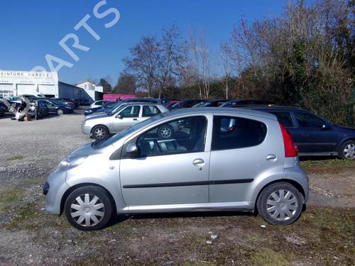 Front left window mechanism PEUGEOT 107 (PM_, PN_) 1.0 | BP20879954C22 