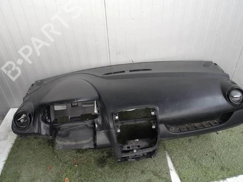 Used Dashboard RENAULT CLIO IV Grandtour (KH_) 0.9 TCe 75 (KHNP) (76 hp) 20879131