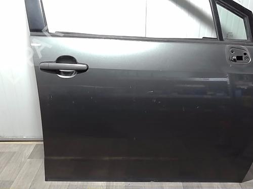 right-front-door-toyota-corolla-verso-zer_-zze12_-r1_-2004-2005-2006-2007-2008-2009-30497144 main image