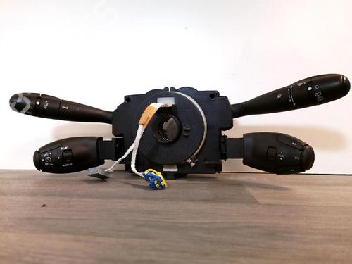 Used Steering column stalk PEUGEOT 206+ (2L_, 2M_) 1.4 i (73 hp) 31171203