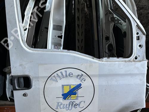 Right front door RENAULT MASTER II Van (FD) 2.5 dCi | BP20879001C3 