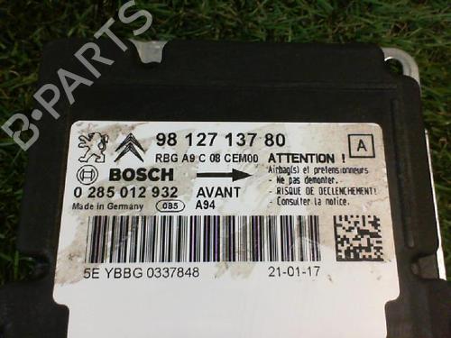 ECU airbags PEUGEOT 2008 I (CU_) 1.2 THP 110 / PureTech 110 | BP22596781M53 