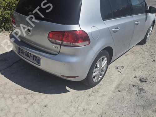 Brugte VW GOLF VI (5K1) 1.6 TDI 4952905