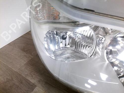 Right headlight CITROËN C5 II (RC_) | BP37527462C29 - Image 3