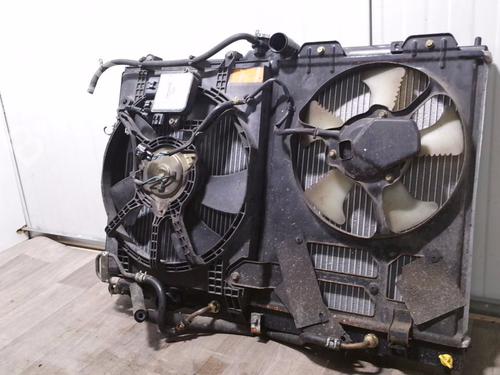 Used Water radiator Water radiator MITSUBISHI OUTLANDER I (CU_W) 2.4 4WD (CU5W) (160 hp) 31956743 31956743