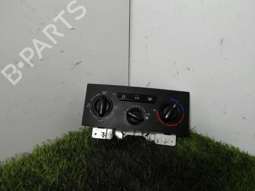Used Climate control Climate control PEUGEOT PARTNER Box Body/MPV 1.6 HDi 16V (90 hp) 25046392 25046392