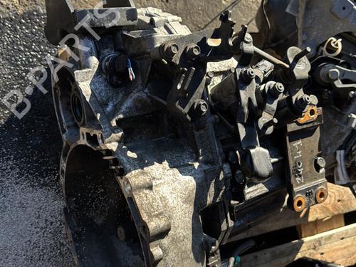 Gearbox HYUNDAI SONATA V (NF) 2.0 CRDi | BP22300681M3 
