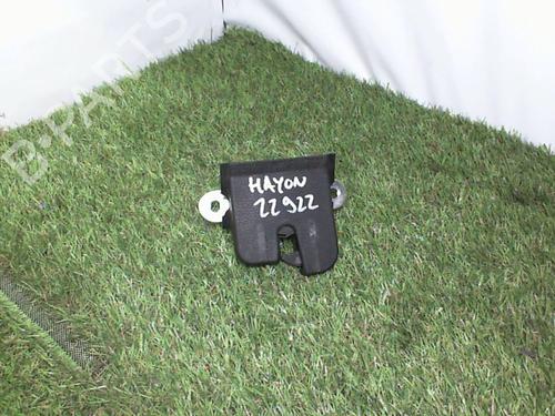 Used Tailgate lock VW POLO V (6R1, 6C1) 1.6 TDI (75 hp) 21855819