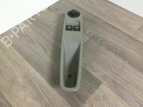 Used Left front window switch RENAULT ZOE (BFM_) ZOE (92 hp) 30591056