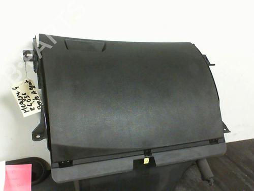 Used Glove box RENAULT MEGANE IV Hatchback (B9A/M/N_) 1.5 dCi 90 (B9A1) (90 hp) 21685518