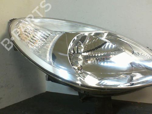 Left headlight CITROËN XSARA PICASSO (N68) 2.0 HDi | BP20878402C28 