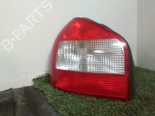 Left taillight AUDI A3 (8L1) 1.6 | BP29081123C34
