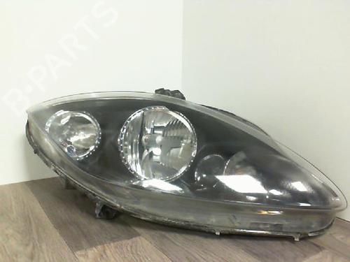 Right headlight SEAT LEON (1P1) 1.6 TDI | BP30097072C29