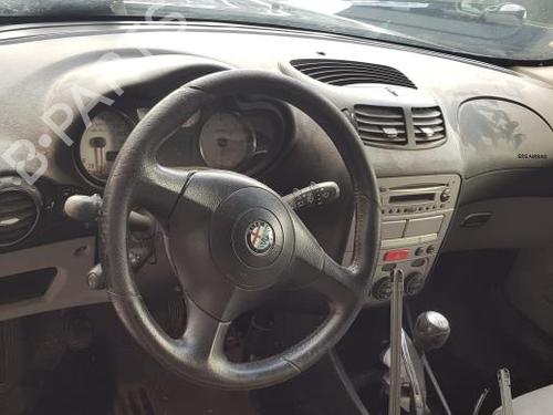 Venstre  Fortil Tågelygte ALFA ROMEO 147 (937_) 1.9 JTDM 16V (937.AXN1B, 937.BXN1B) | BP21852166C30 