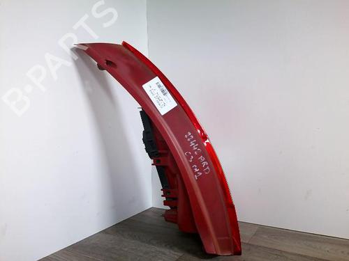 Used Right taillight Right taillight 21856117 21856117