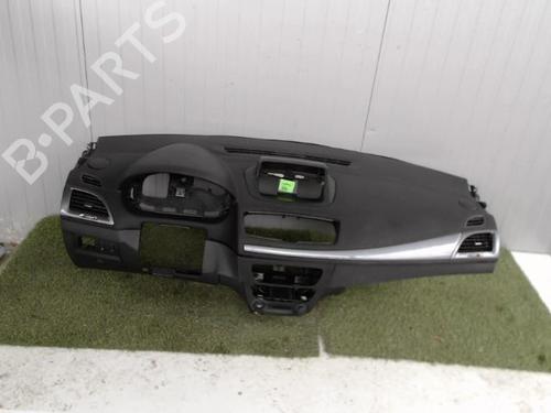 Used Dashboard RENAULT MEGANE III Hatchback (BZ0/1_, B3_) 1.5 dCi (BZ09, BZ0D, BZ1W, BZ29, BZ14) (110 hp) 20879485