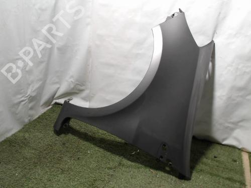 Used Left front fenders RENAULT CLIO III (BR0/1, CR0/1) 1.5 dCi (BR17, CR17) (86 hp) 22388705